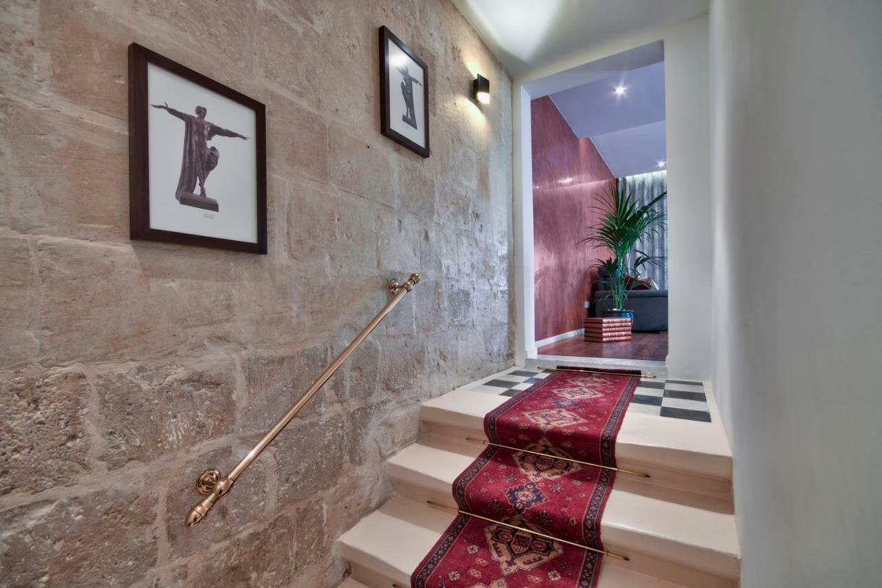 U Collection - A Luxury Collection Suites, 발레타 외부 사진